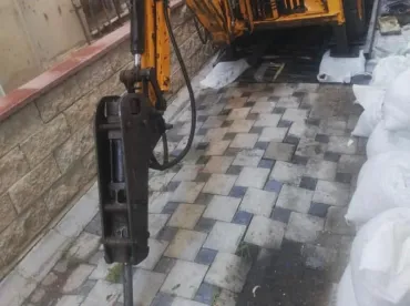 Yeşilyurt Kiralık Kırıcılı Ekskavatör